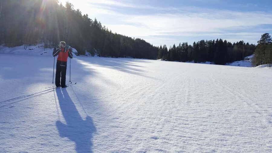 Oslo: Wilderness Skiing Tour with Lunch by the Fire - Ski Trails in Østmarka: Frozen Lake Views or Forest-Quiet Glides