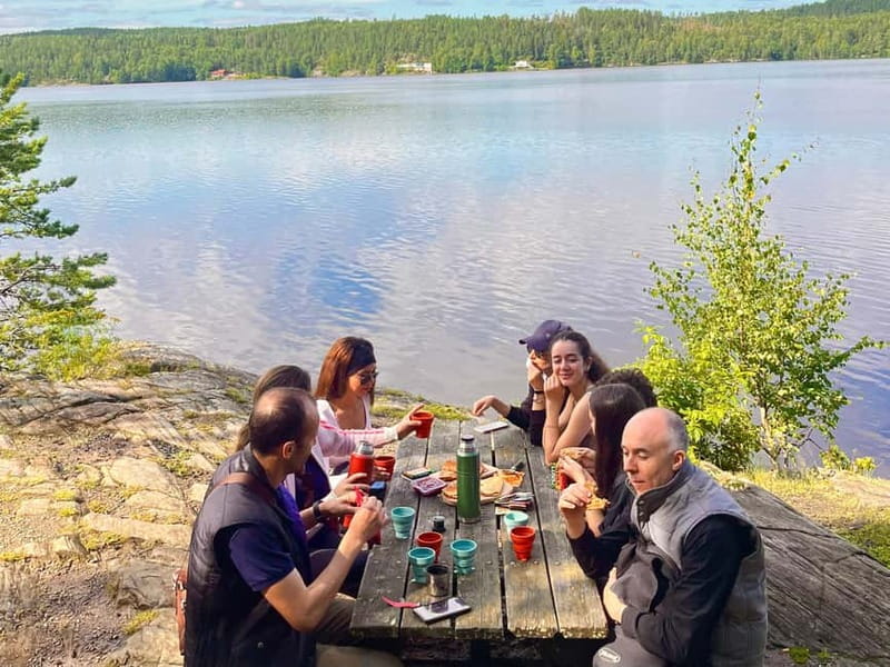 Oslo: Winter Wonderland Forest Hike and Campfire with a Dog - Price and value: what $146 buys in Oslo winter time
