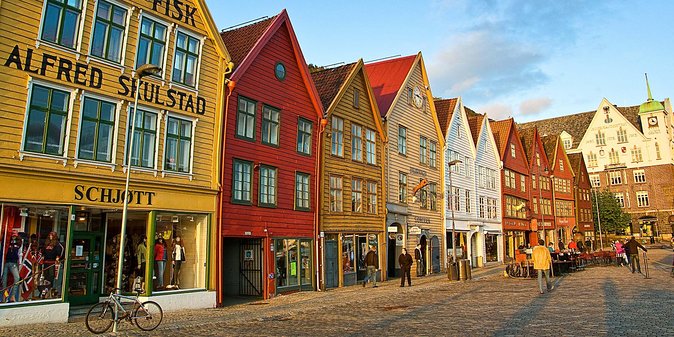 Private Bergen citytour By VIP Car & Guide (2h) - How the 2-hour timing really works (and why start time matters)
