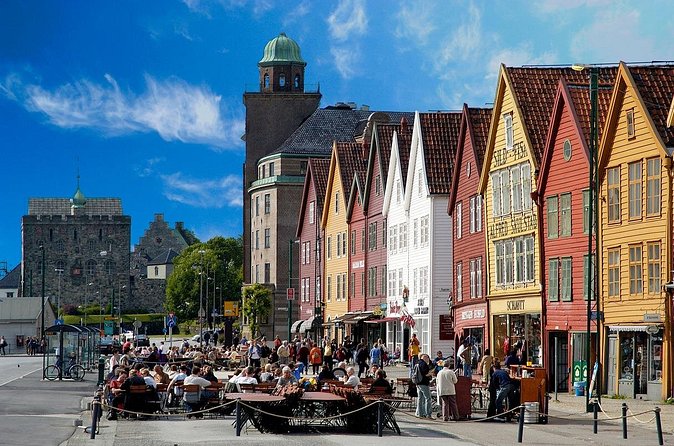 Private Bergen citytour By VIP Car & Guide (2h) - Included vs not included: plan your money and your expectations