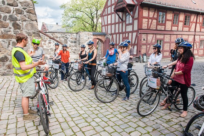 Private Bike Tour (3 hours) - First-time Oslo, fast, by bicycle