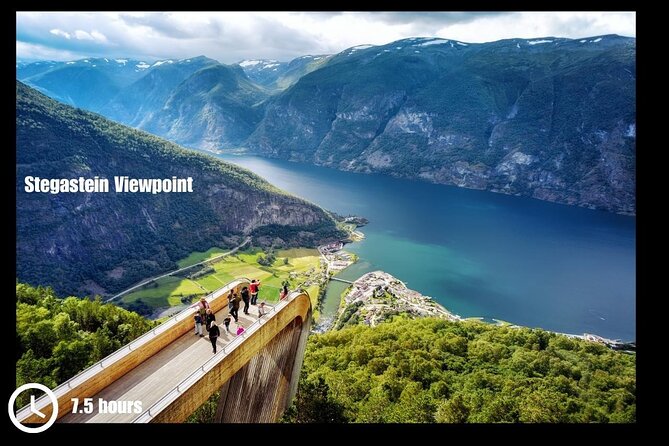 Private Day Tour to Flam and Stegastein - Stegastein to Flåm: how to use that first momentum