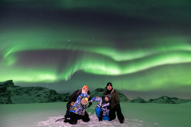 Private Exclusive Northern Lights Minivan Tour from Tromsø - Why a private Northern Lights minivan tour works better than town waiting