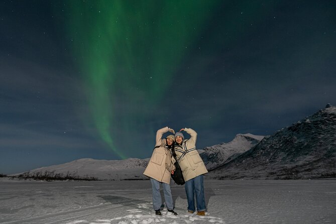 Private Exclusive Northern Lights Minivan Tour from Tromsø - Tromsø pickup at 6:30 pm: getting started without the stress