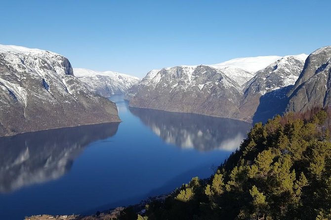 Private guided, Bergen to Oslo - Nærøyfjord Cruise & Flåm Railway - Aurlandsfjord timing: why the quieter fjord stretch is worth the hour