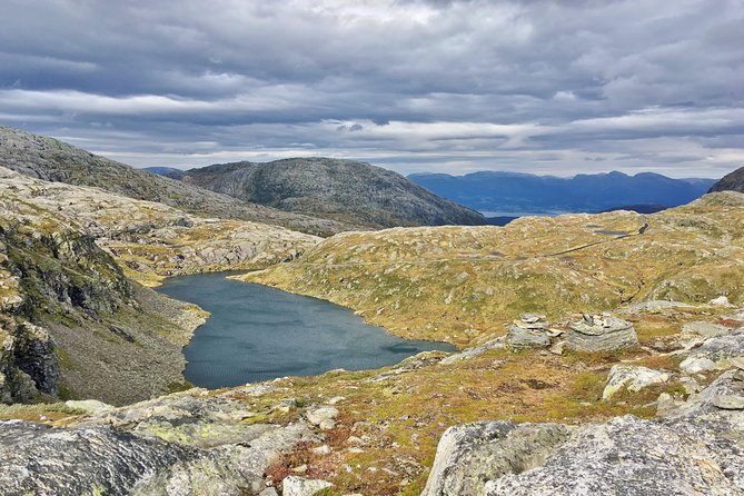 PRIVATE GUIDED TOUR: Folgefonna Glacier & Bondhus Valley from Bergen, 10 hours - Waterfalls, short stops, and why they matter on a long day