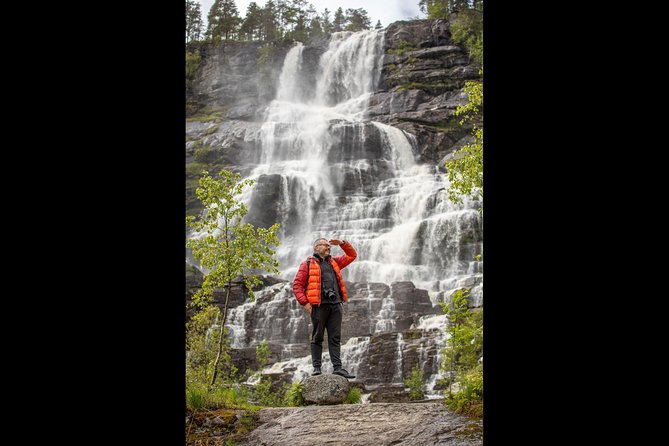 PRIVATE GUIDED TOUR: Norway's Highlights–Viking Special, 11 h - Stalheimskleiva Hairpins and the Waterfall Duo on the Descent