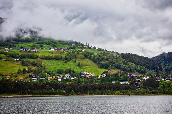 PRIVATE GUIDED TOUR: Round trip to VOSS, with Cable Car ride, 7 hours - Door-to-door pickup in Bergen, with a calm 9:00am start