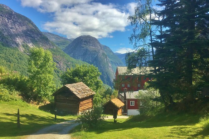 PRIVATE GUIDED TOUR: World Heritage Fjord Landscape – Viking Special – from Flåm - Stalheimsfossen: the short walk that delivers big waterfall energy