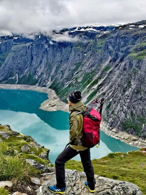 Private tour Hardangerfjord ferrycruise vøringsfossen hiking - Key highlights worth centering your day on