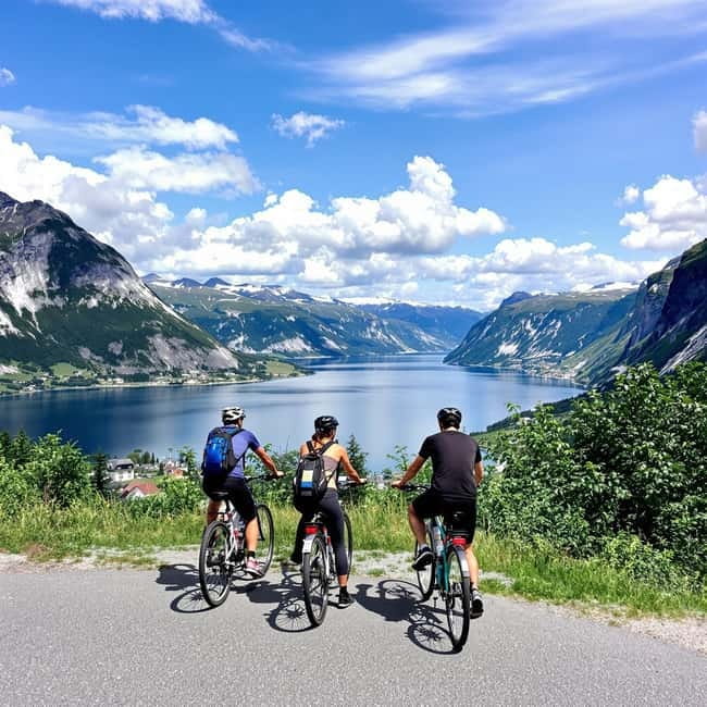 Private tour Hardangerfjord ferrycruise vøringsfossen hiking - A Hardangerfjord day that feels made for your pace