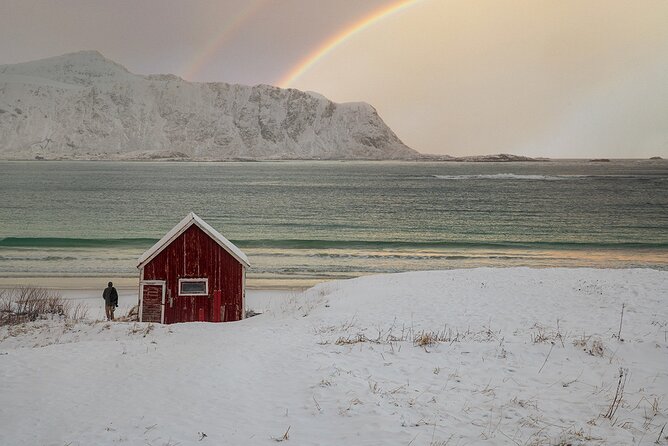 Reine, Hamnøy, Sakrisøy Photo Tour from Svolvær - Reine: best photo time and a warm café break