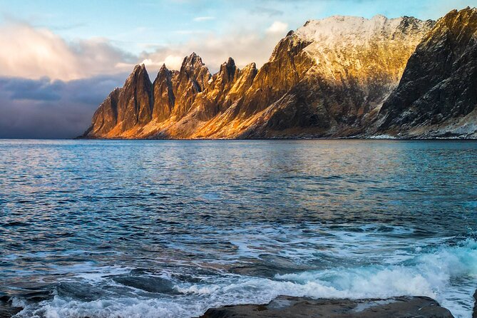 Senja Island: 4x4 Day Tour with Overlanding Senja - Weather reality: what to pack for sun, snow, and drizzle