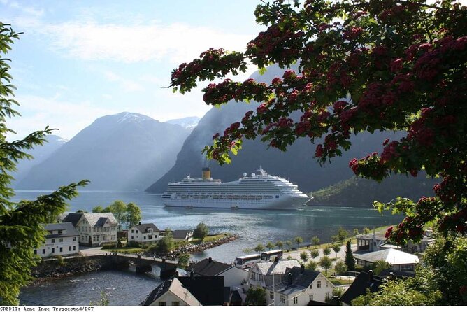 Shared Tour of Geiranger from Hellesylt - Hornindalsvatn Lake Stop: Europe’s Deepest Lake In Just 15 Minutes