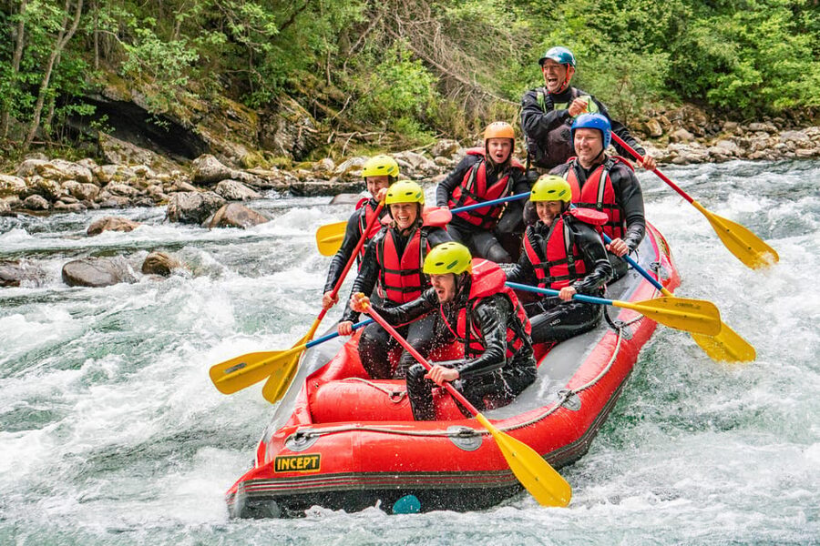 Sjoa: Unforgettable Rafting Experience - Gear, safety, and the swim requirement you cannot ignore