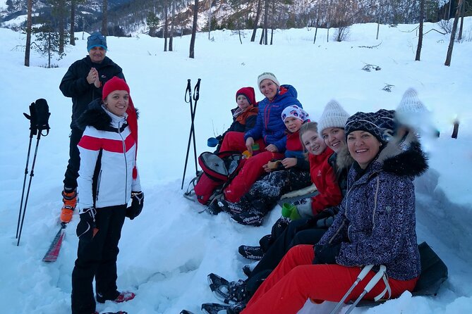 Snowshoe hiking in Bergen - Public tour - Summit views over the fjord, or the Norwegian winter at full strength