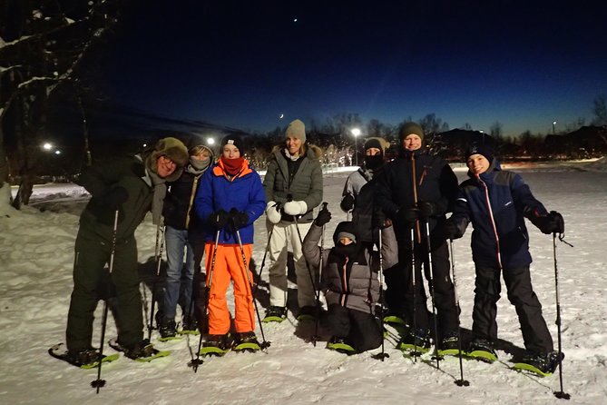 Snowshoe trip with a campfire in Tromso - Gear and warm-up: what you get, what you must bring