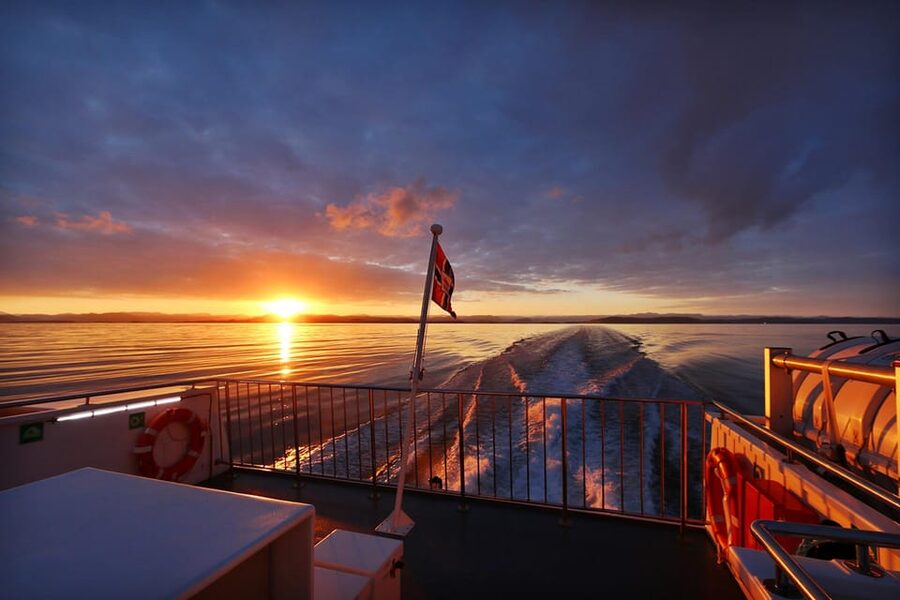 Stavanger: Fjord Cruise to Lysefjord and Pulpit Rock - Practical logistics from the dock, plus what to bring