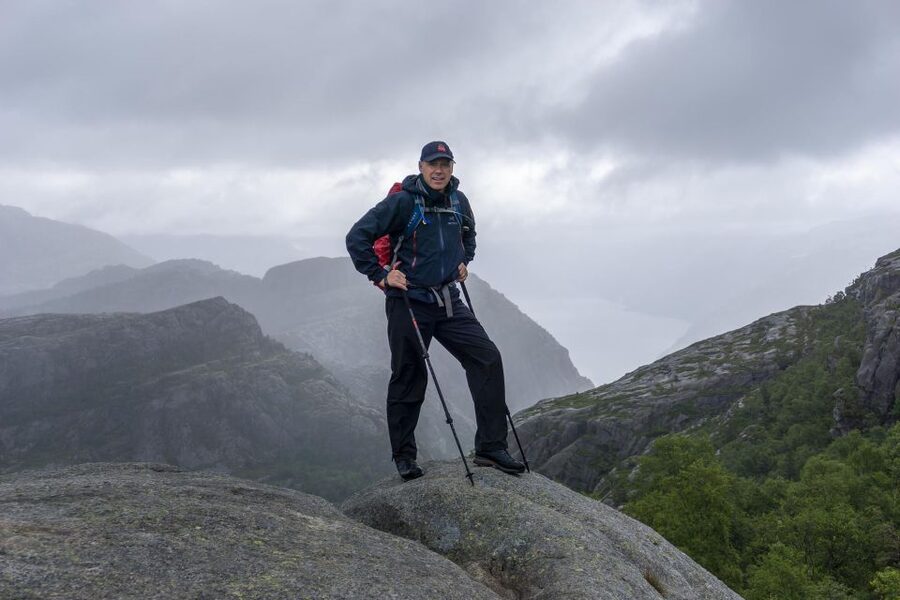 Stavanger: Preikestolen Classic Hike and Side Trail - Timing and pacing: why small groups feel calmer on a steep day