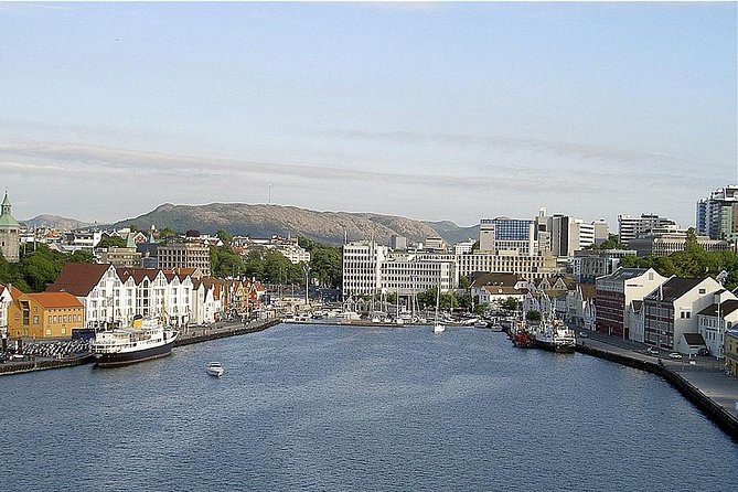 Stavanger Private Walking Tour with a Local - Key things I’d circle before you book
