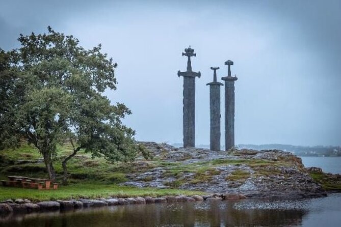 Stavanger: Sights and Highlights Minibus Tour with Museum Entry - Key things to know before you go