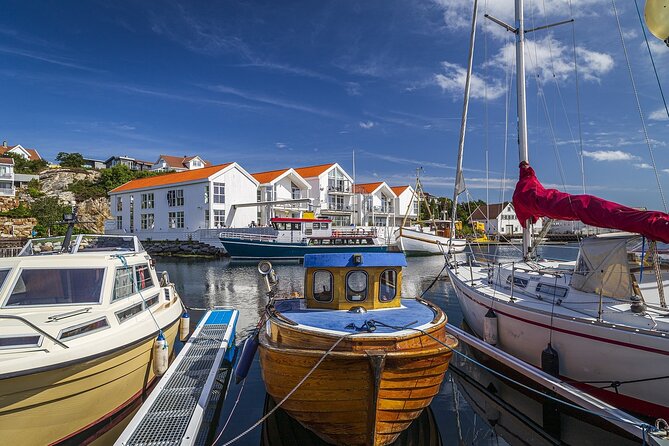 Stavanger Walking Tour: Explore Top Sights & Hidden Gems - Stop 3: The Museum of Archaeology, seen from outside so you keep moving