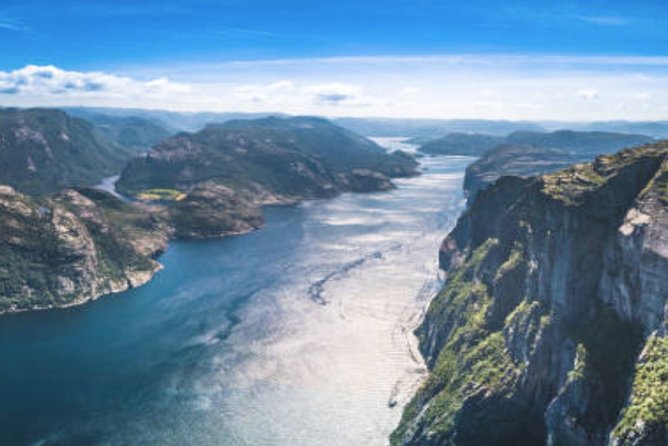 Stavanger: Waterfalls, Caves and Rock Tour By Sea - Getting On the Boat at Strandkaien (Your 5-Minute Walk)
