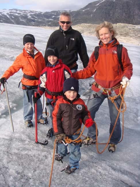 Stygge: Glacier Half Day Tour - The Austdalsbreen hike: easy walking, serious crevasses