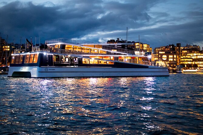 Sustainable Cruise in Oslofjord with audioguiding - Audio guide in English: how to make it work smoothly