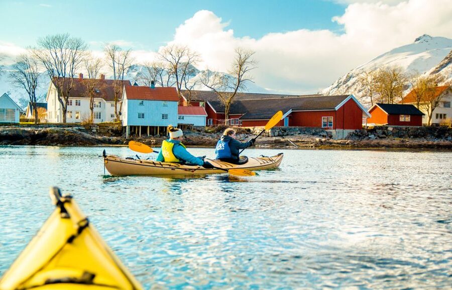 Svolvaer: 2-Hour Winter Kayaking Adventure - Safety and Comfort: Cold-Water Reality, Handled Properly