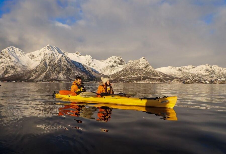 Svolvaer: Sea Kayaking Experience - Timing and Transfers: From Svolvær Out to the Water and Back