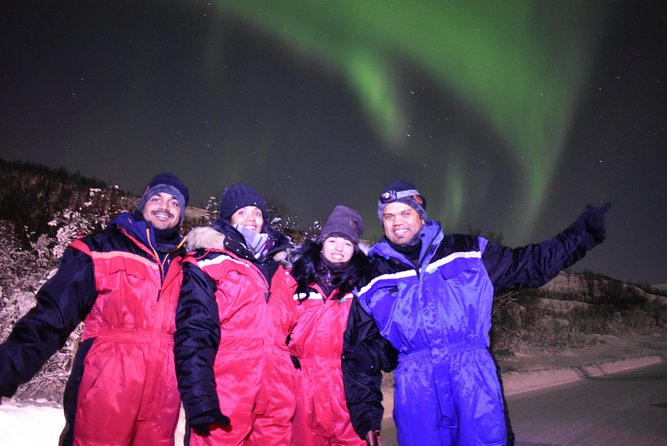 The Aurora Tour - small group, northern lights - Campfire warmth and marshmallows: what the wait is really for
