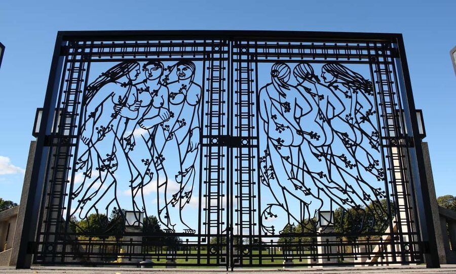 The Vigeland Park Walk with a Local in Oslo - Seeing everyday Oslo, plus local eatery tips that actually help