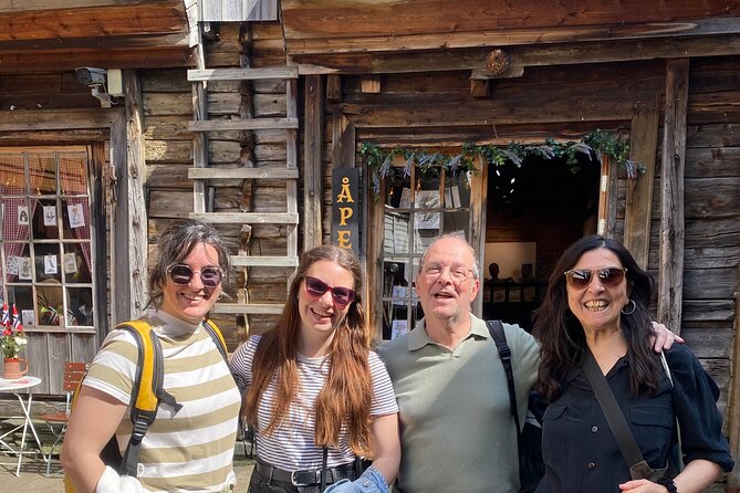 Tip-Based Walking Tour of Bergen - Meeting at Musikkpaviljongen, then walking toward Bryggen
