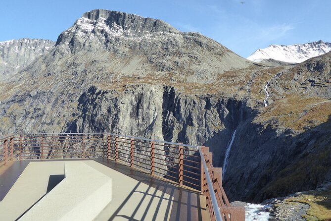 Trollstigen 100% Highlights Fjord to Troll 10 stops 16 seats max - Øvstestølen: a mountain farm with a 500-year-old house