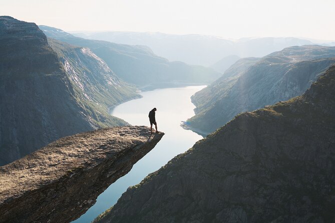 Trolltunga Classic Overnight Hike - Day 1: Skjeggedal meeting, first Trolltunga timing, and Ringedalsvatnet photos
