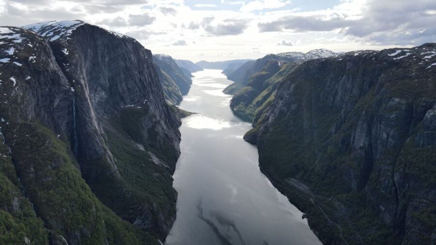 Trolltunga Helicopter & Waterfalss Sightseeing From Bergen - Key moments you will remember