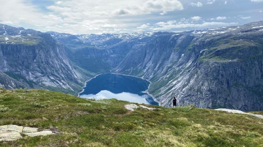 Trolltunga Helicopter & Waterfalss Sightseeing From Bergen - Trolltunga, fjords, and a helicopter day from Bergen