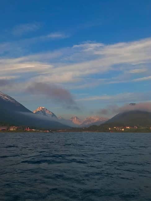 Tromsø: 2-Hour Island Tour Cruise - What You See Around Tromsø Island (and Where the Guide Adds the Meaning)
