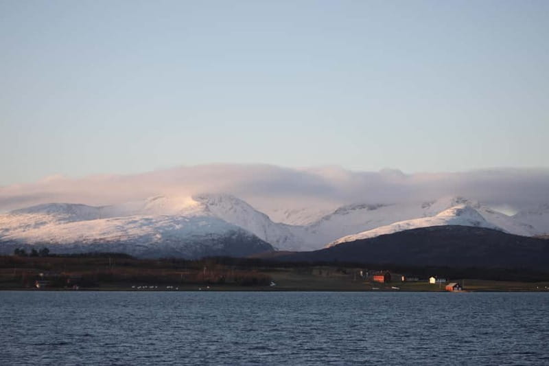 Tromsø: 2-Hour Island Tour Cruise - The Stories: English and Norwegian, Delivered in a Friendly Way