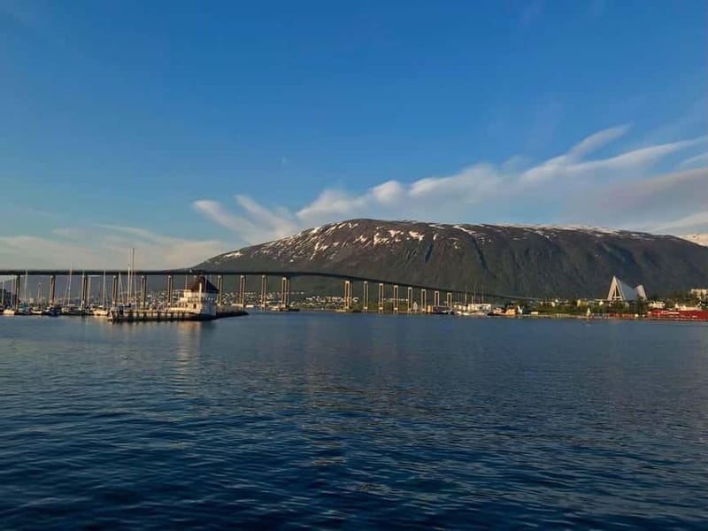 Tromsø: 2-Hour Island Tour Cruise - Food and Drinks: The Real Comfort Value Here