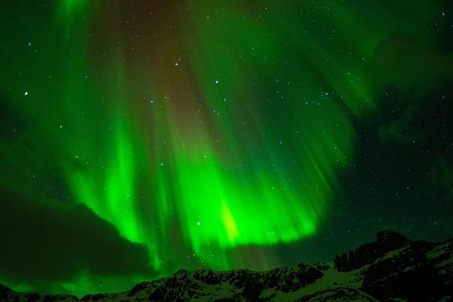 Tromsø Adventurous Northern Lights Small-Group - Wilderness stops and the optional snow hike