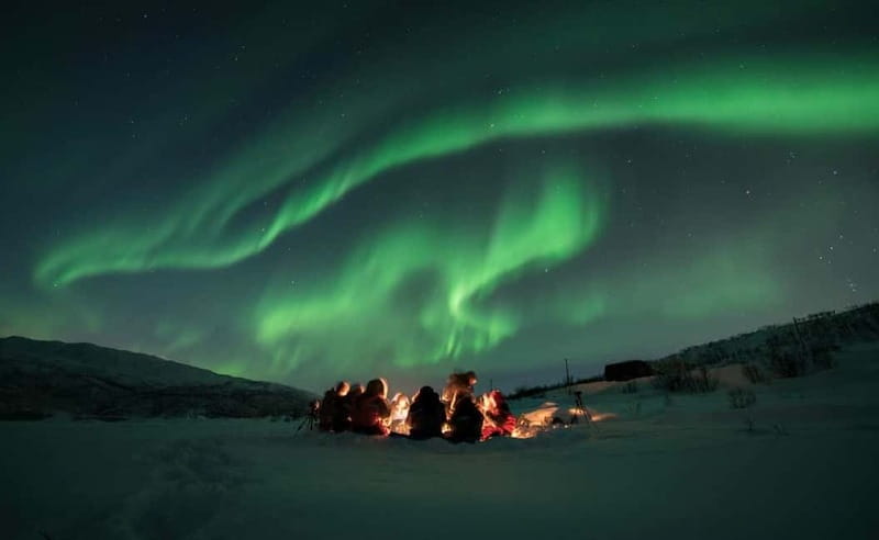 Tromsø: All inclusive Aurora Hunt with photos, food & drinks - Entering The Aurora Hunt Mindset In Tromsø