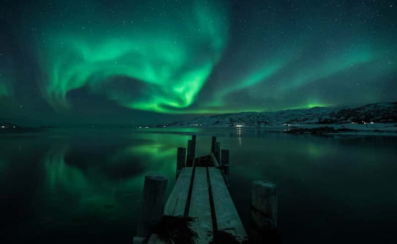 Tromsø: All inclusive Aurora Hunt with photos, food & drinks - Stop One: A Campground-Style Guided Segment (The Setup Phase)