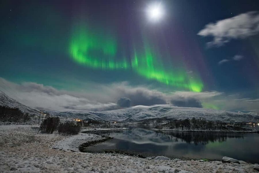 Tromsø: All-Inclusive Northern Lights Hunt - Photographing the Aurora: Tripods, Camera Help, and Tips That Save Time