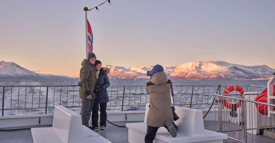 Tromsø: Arctic Fjord Cruise in Polar Landscapes - Tromsø history and the Paris of the North nickname