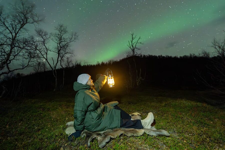 Tromsø: Aurora Borealis, Campfire, Hot Meal, Arctic Tour - Timing, drop-off, and the reality of cold nights
