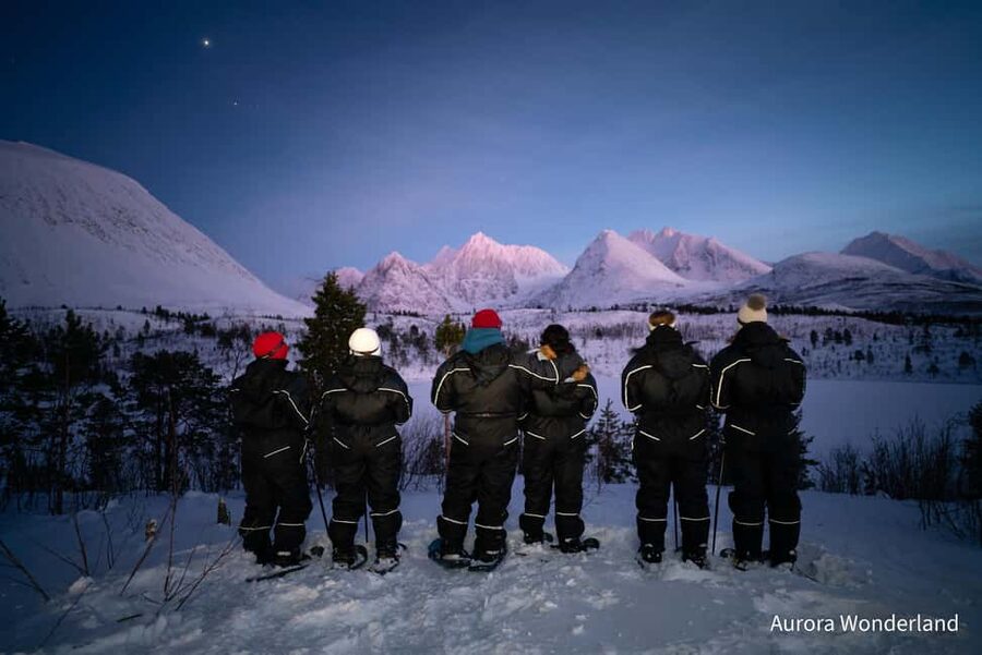 Tromsø: Aurora Crystal Lavvo Experience with Snowshoeing - Lyngen basecamp, picked for darkness and views