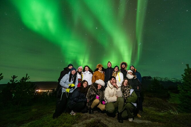 Tromsø: Aurora Magic Northern Lights Tour with Photos - Aurora photos with a guide-photographer: what you actually get