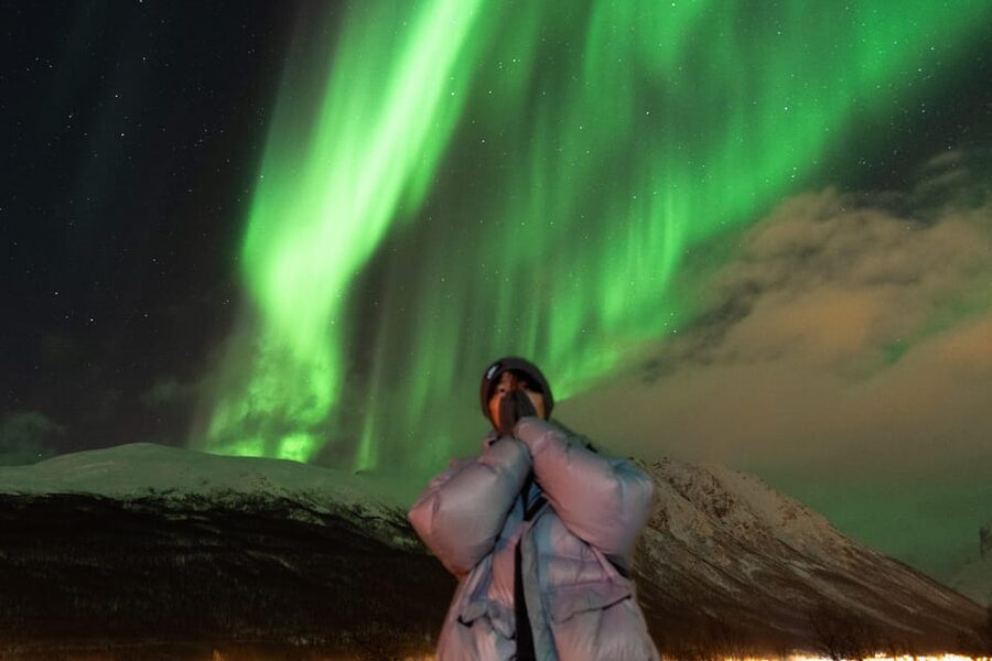 Tromsø: Aurora Quest Minibus Adventure - The 6-hour rhythm: what the night feels like